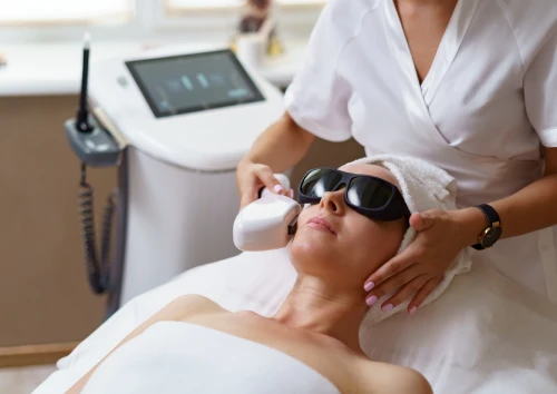 Laser Toning Facial